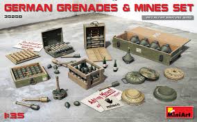 MiniArt 35258 German granades & mines set