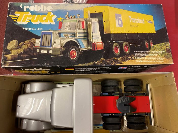 Robbe 3630 Truck Met Robbe 3632 Nieuw in doos