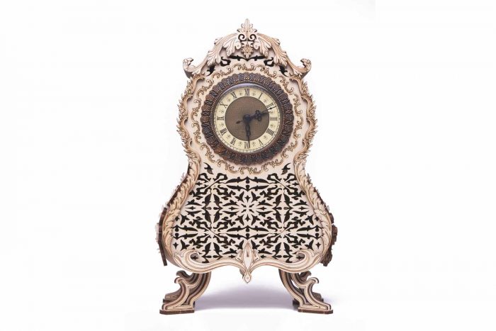 Wood Trick 00033 Vintage Clock