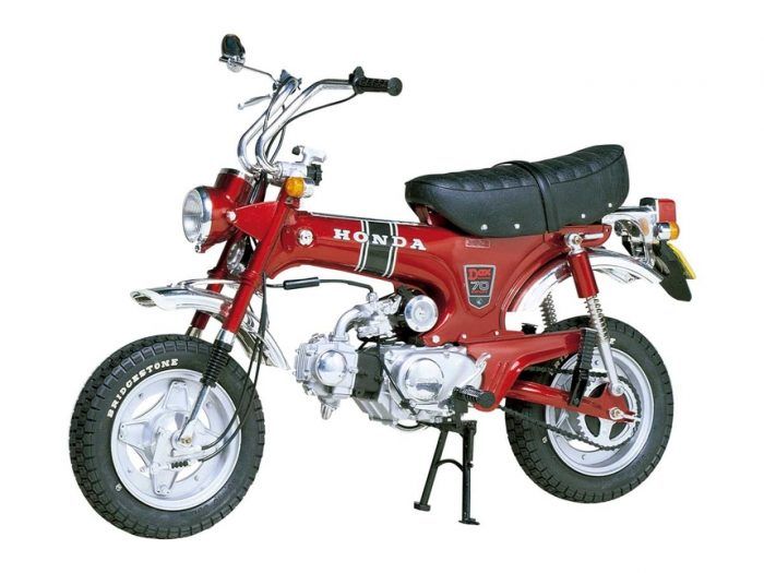 tamiya 16002 Honda Dax Bausatz 1:6