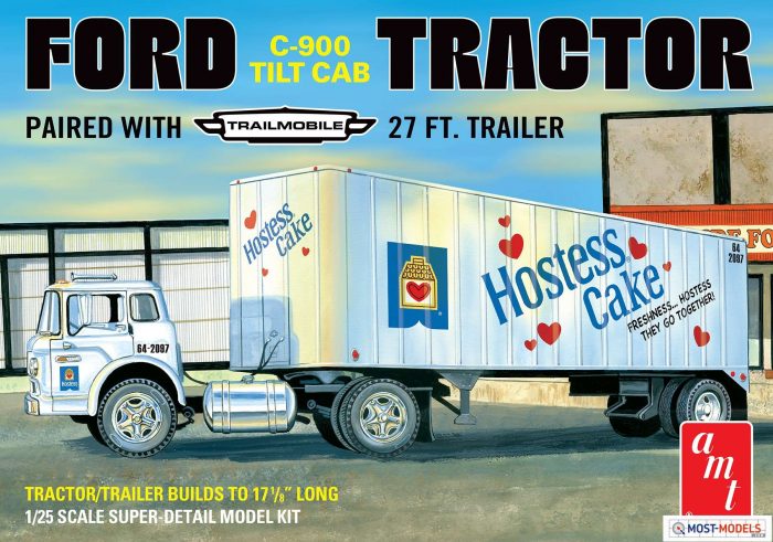 AMT 1221 Fort C-900 Hostess Truck with Trailer Plastic kit