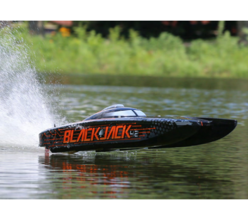 ProBoat Blackjack 42-inch brushless catamaran RTR 8S Zwart/ Oranje