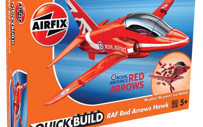 airfix 6423180 RAF Red Arrows hawk Quickbuild