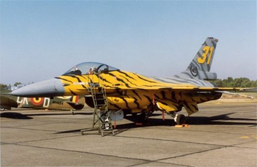 dragon 4553 F-16a tiger meet